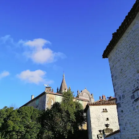 Maison Lariviere *