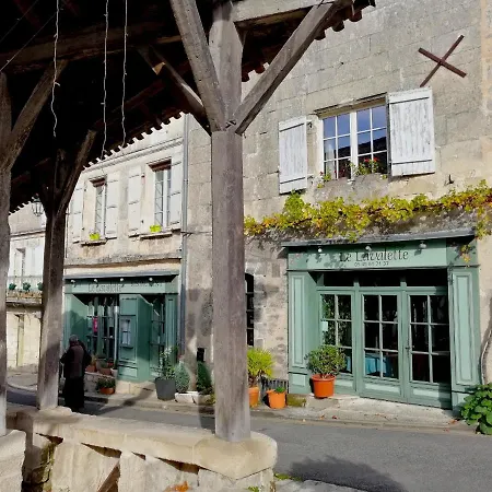 Maison Lariviere Villebois-Lavalette